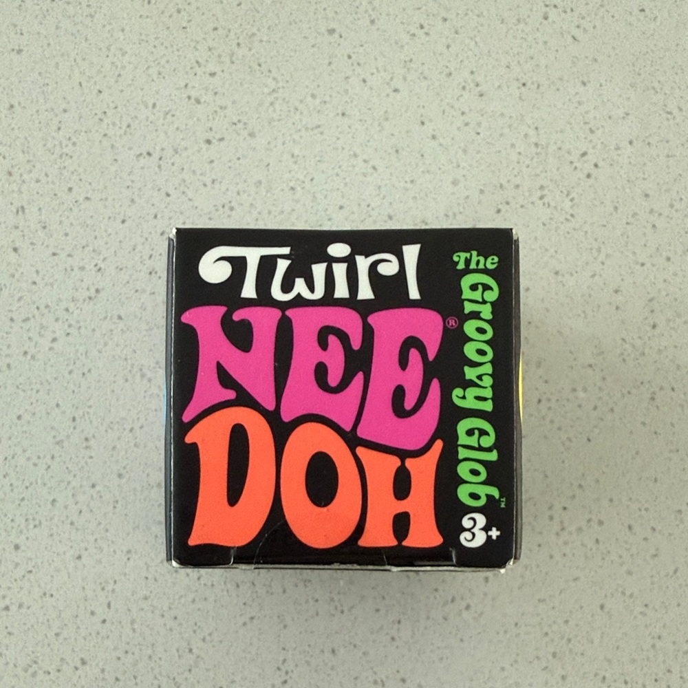 Teenie Twirl Nee Doh Groovy Glob Blue